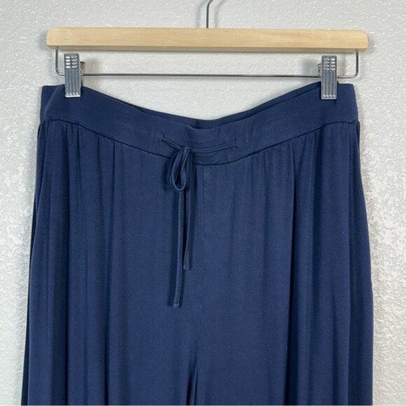 Cozy Earth Women’s Bamboo Stretch Knit Short Sleeve Pajama Pant Set in Navy L - Picture 9 of 14